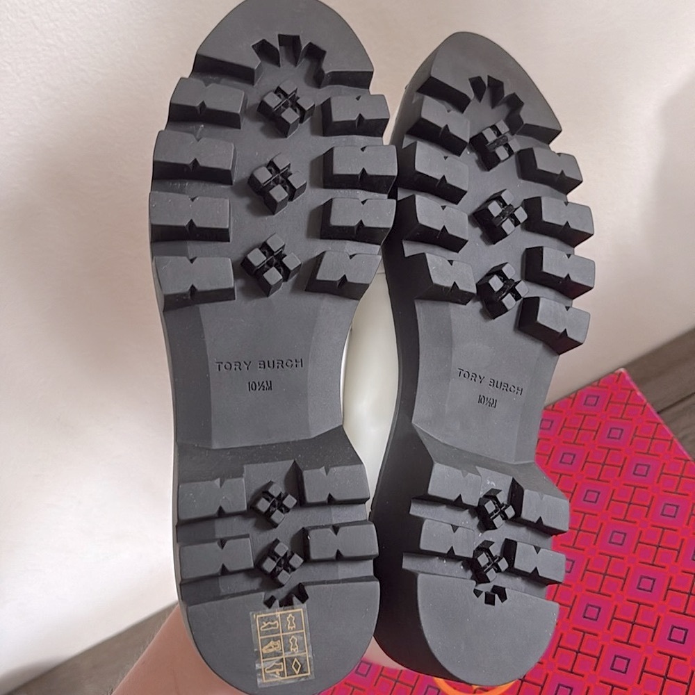 NIB [Tory Burch] Mini Everly Chunky Loafers Cambridge In New Ivory Women’s 10.5 - Picture 11 of 15